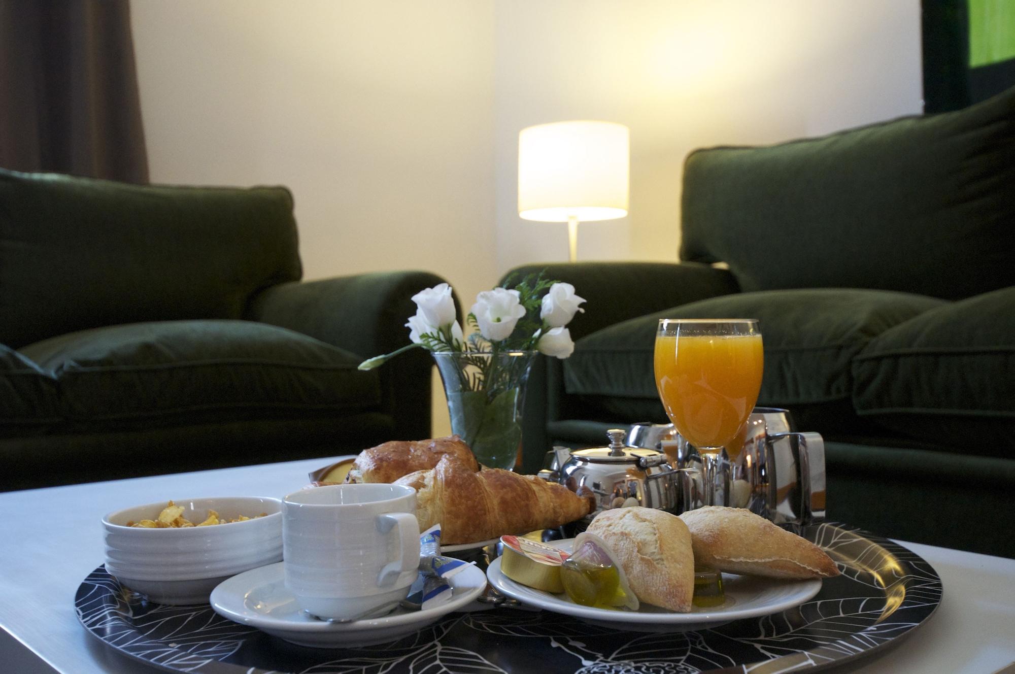 Suite Prado Madrid Eksteriør billede