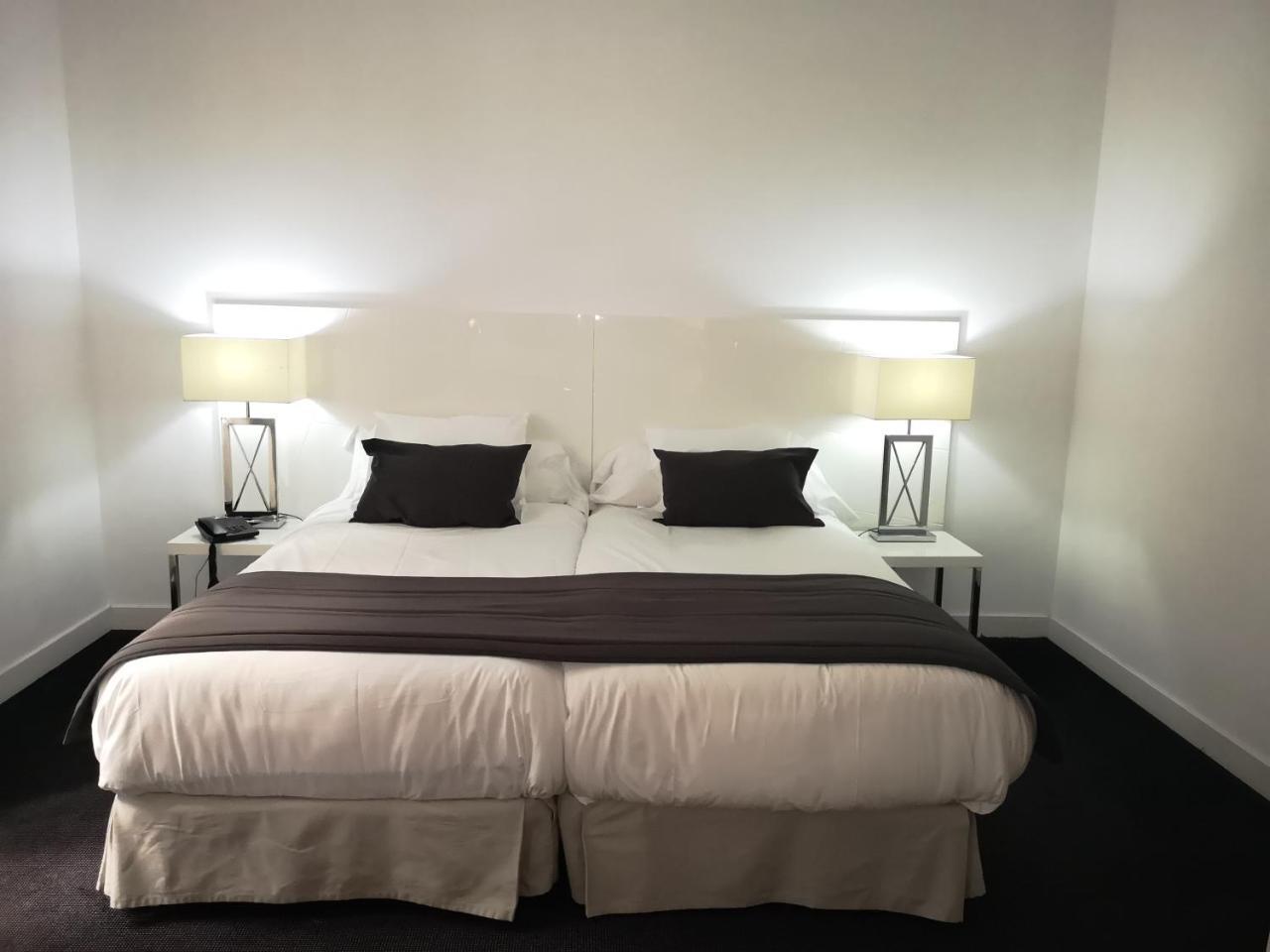 Suite Prado Madrid Eksteriør billede